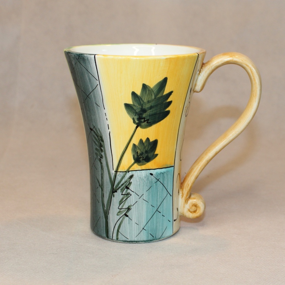 Elizabeth Munro's Mug Cup Montage Flower Designer Ceramic 3-3/4" Toothbrush Hldr